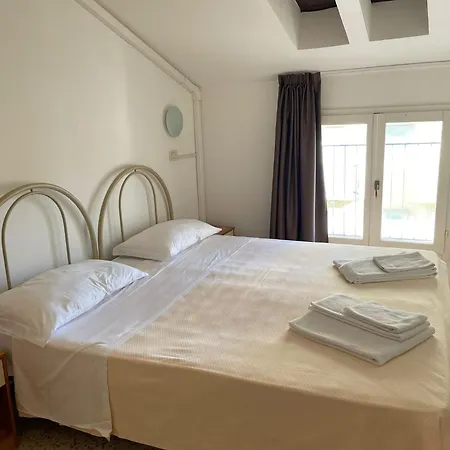 Hotel Ideal
