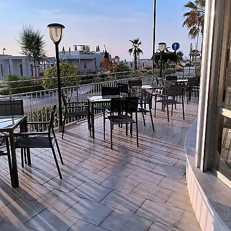 Hotel Ideal